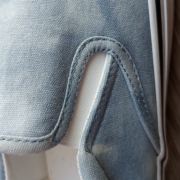 No Boundaries memory foam slip on shoes 9 1/2 blue white black trim - Picture 5 of 12